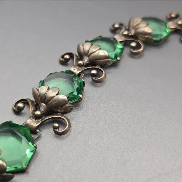 Art Nouveau Sterling Silver Demi-Parure Green Glass Floral Bracelet Earrings - Picture 7 of 16